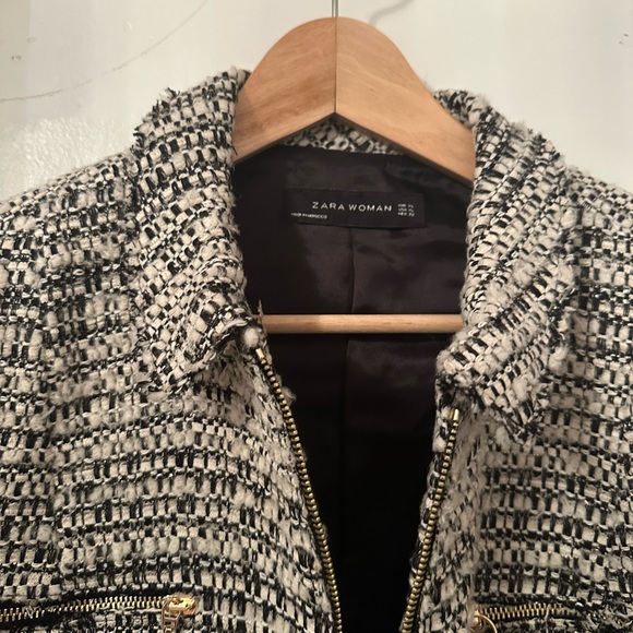 Tweed Blazer - Picture 2 of 3